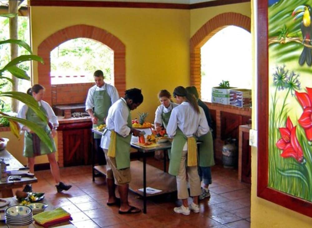Guayabo Lodge Santa Cruz  Kültér fotó