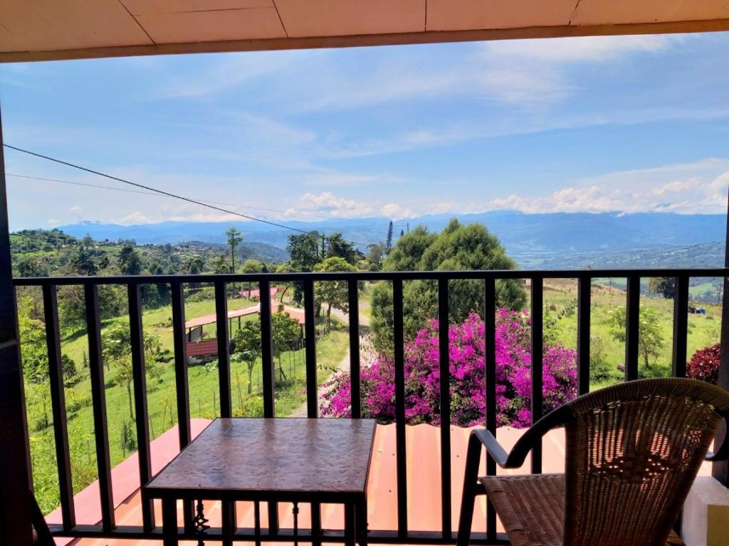 Guayabo Lodge Santa Cruz  Kültér fotó