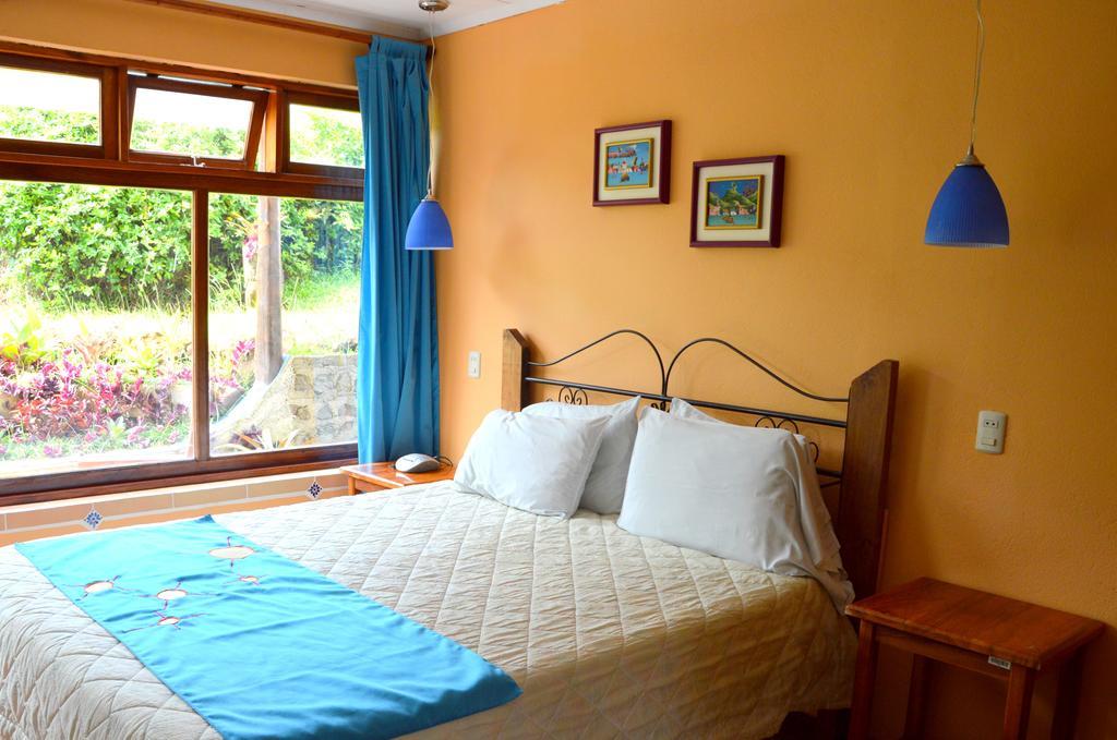 Guayabo Lodge Santa Cruz  Kültér fotó