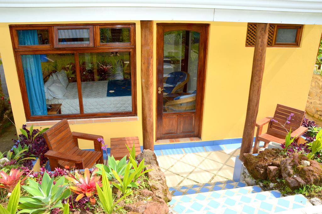 Guayabo Lodge Santa Cruz  Kültér fotó