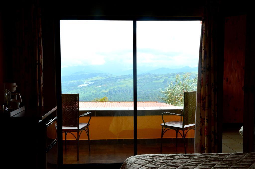 Guayabo Lodge Santa Cruz  Kültér fotó